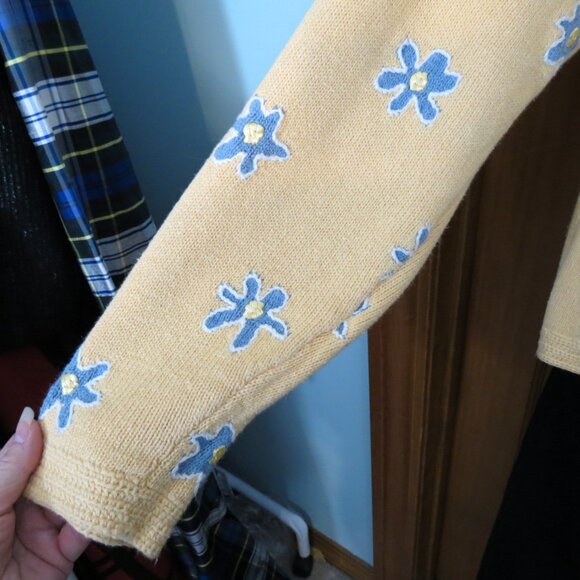 Orvis Women's Yellow Sweater Long Sleeve CottoFlowers Size Large - Picture 5 of 10